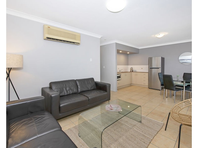 25/59-60 The Strand, North Ward QLD 4810