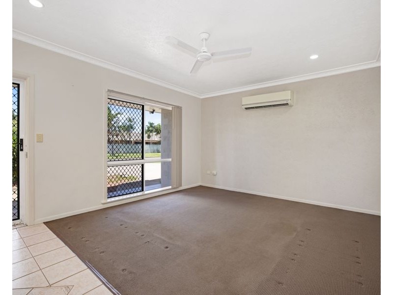 17 Campion Circle, Kirwan QLD 4817