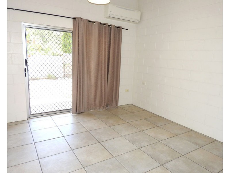 4/398 Walker Street, Townsville City QLD 4810