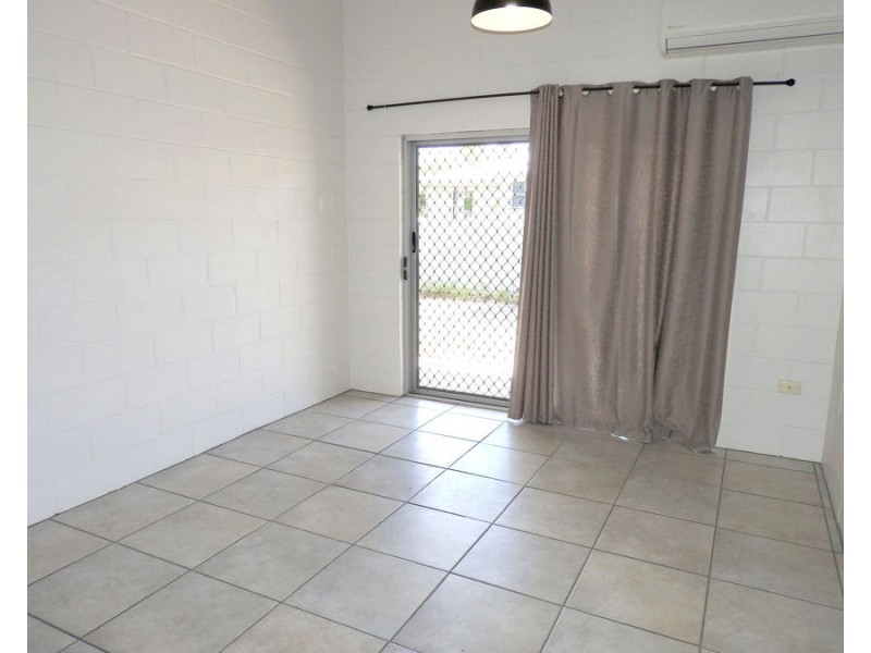 4/398 Walker Street, Townsville City QLD 4810