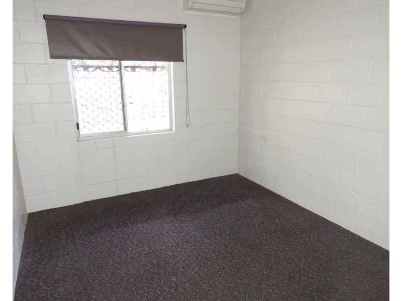 4/398 Walker Street, Townsville City QLD 4810