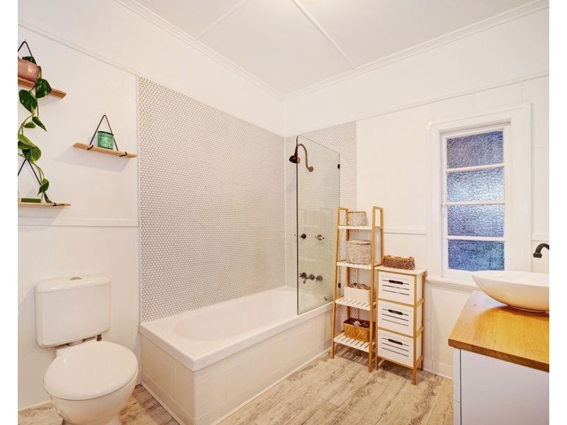 1/8 Gladstone Street, Pimlico QLD 4812