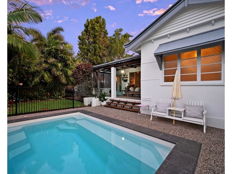 1/8 Gladstone Street, Pimlico QLD 4812