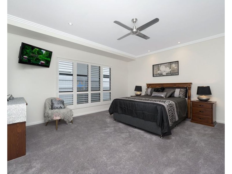 11 Riverbrook Terrace, Idalia QLD 4811