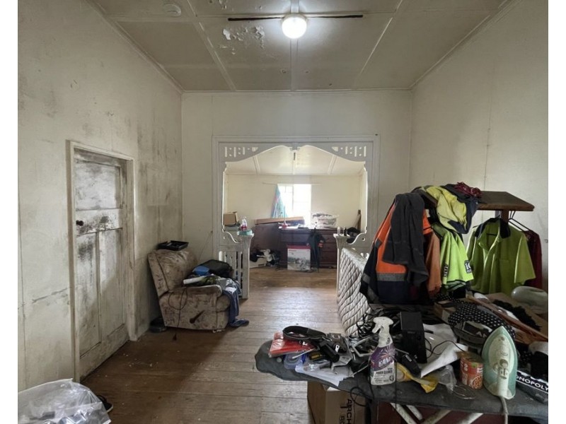 5 Richmond Street, Hermit Park QLD 4812