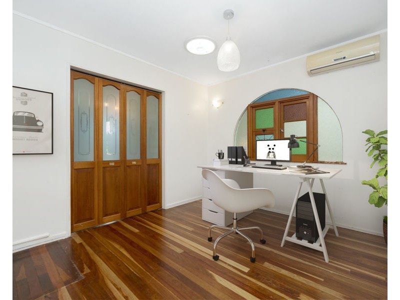 9 Torrens Street, Kirwan QLD 4817