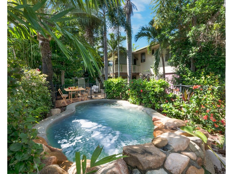 9 Torrens Street, Kirwan QLD 4817