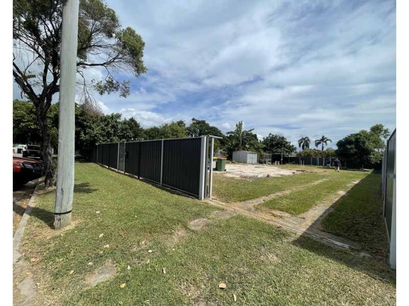 12 Flowers Street, Railway Estate QLD 4810