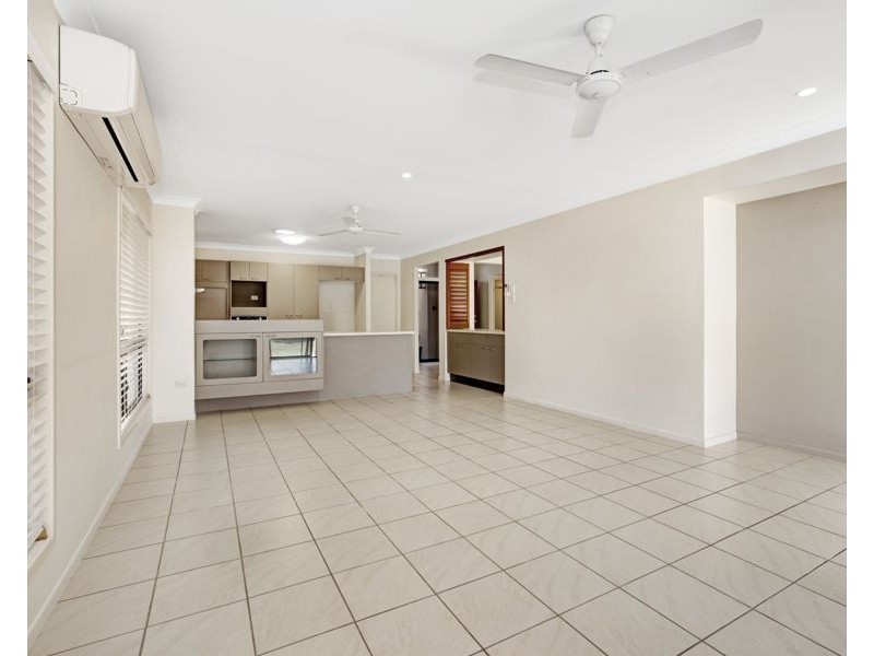 21 Chichester Avenue, Kirwan QLD 4817