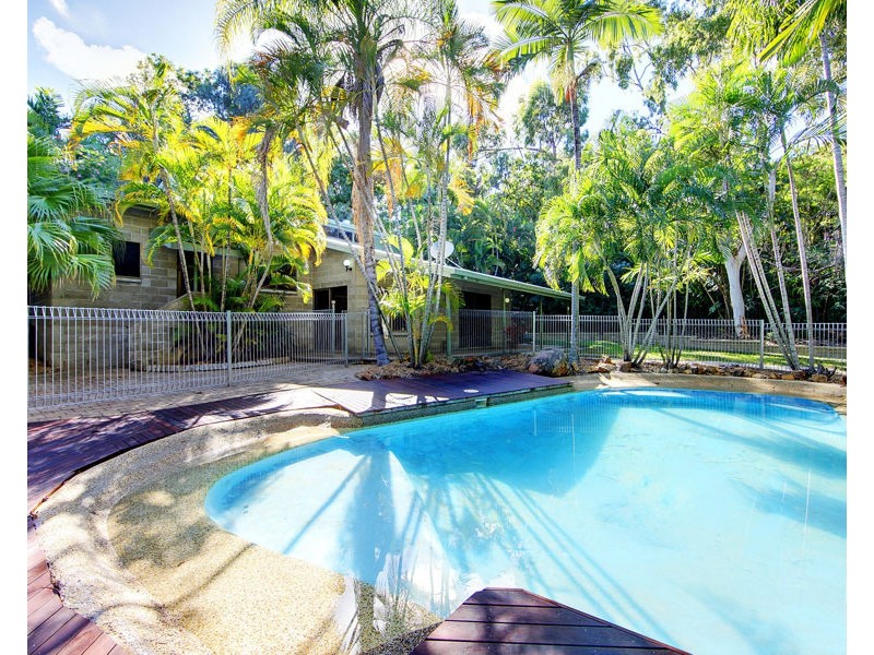 2 Feetham Court, Belgian Gardens QLD 4810