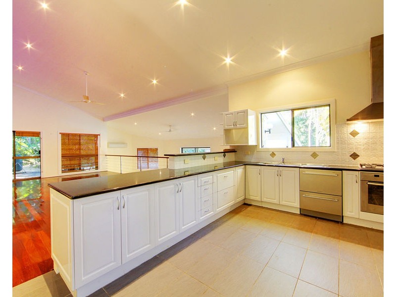 2 Feetham Court, Belgian Gardens QLD 4810