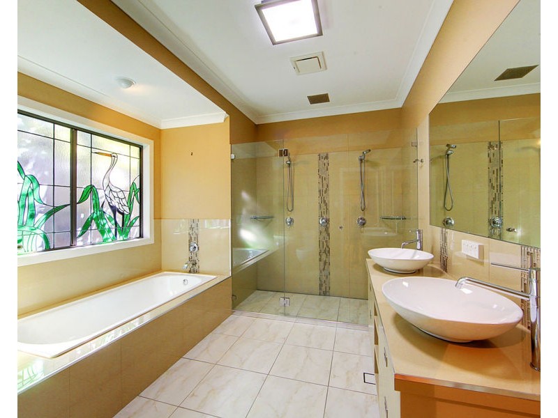 2 Feetham Court, Belgian Gardens QLD 4810