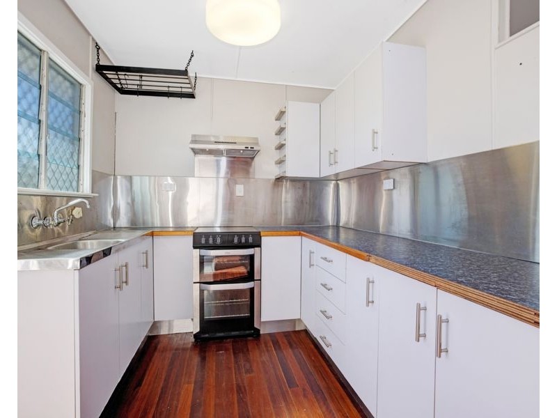 15 Judith Street, Kelso QLD 4815