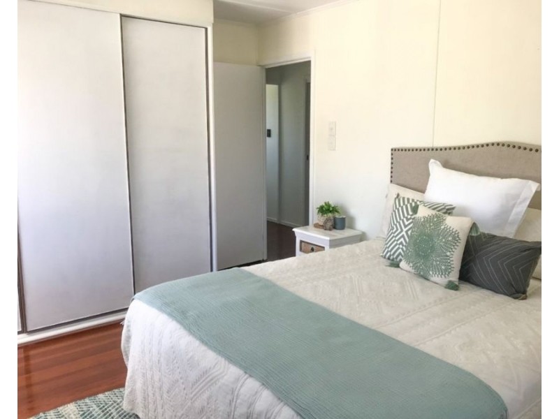 124 Albert Street, Cranbrook QLD 4814