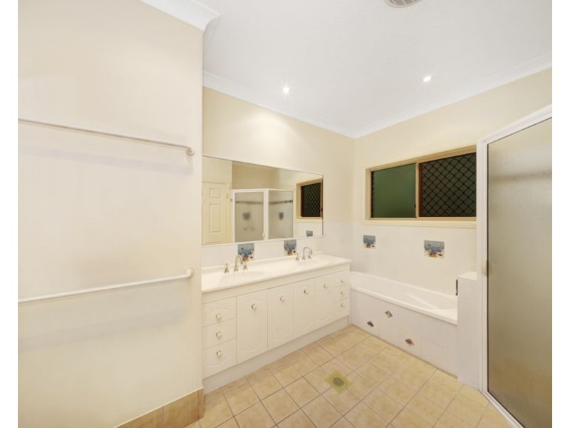 5 Rosebud Place, Annandale QLD 4814