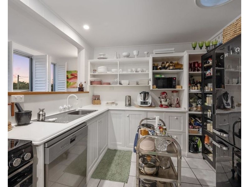 4/6 Burke Street, North Ward QLD 4810