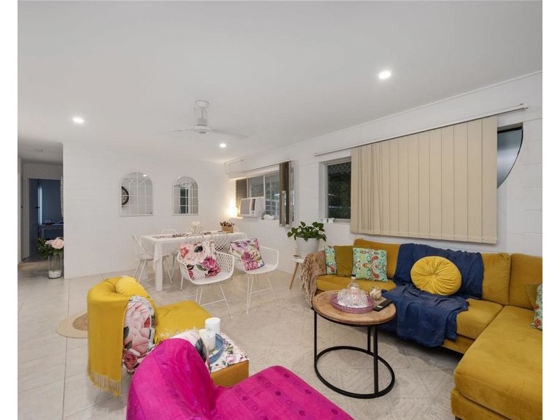 4/6 Burke Street, North Ward QLD 4810