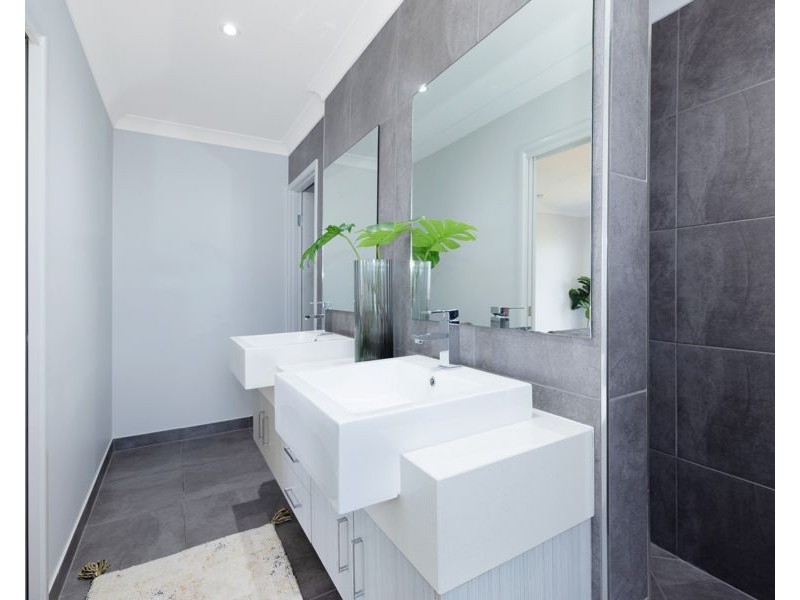 85 Goicoechea Drive, Bushland Beach QLD 4818