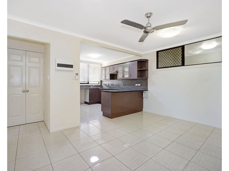 1/21 Warburton Street, North Ward QLD 4810