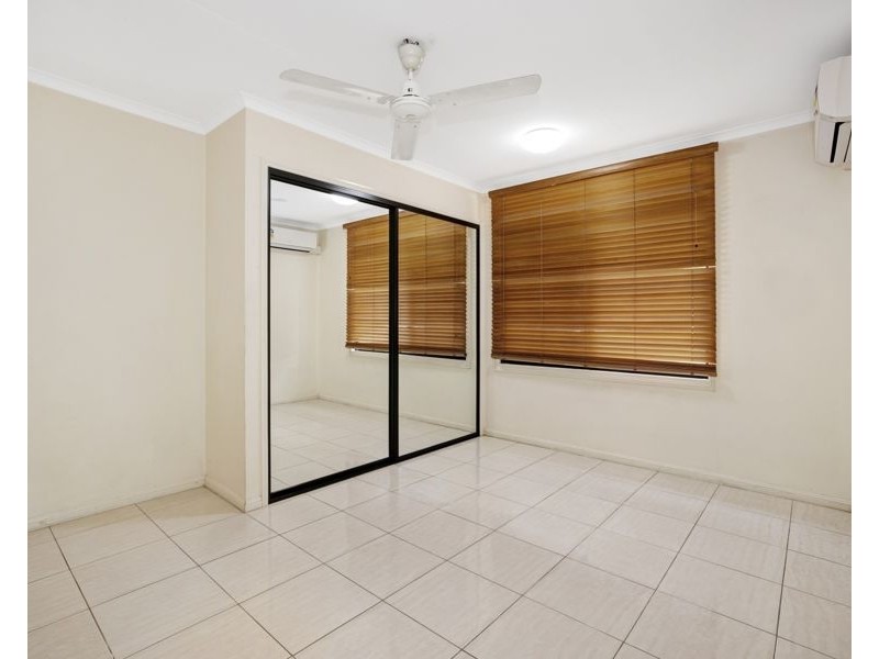 1/21 Warburton Street, North Ward QLD 4810