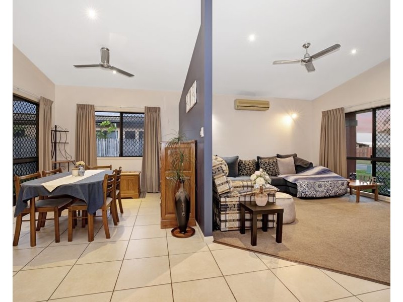 15 Calliandra Court, Mount Louisa QLD 4814