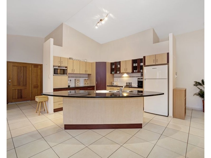 15 Calliandra Court, Mount Louisa QLD 4814