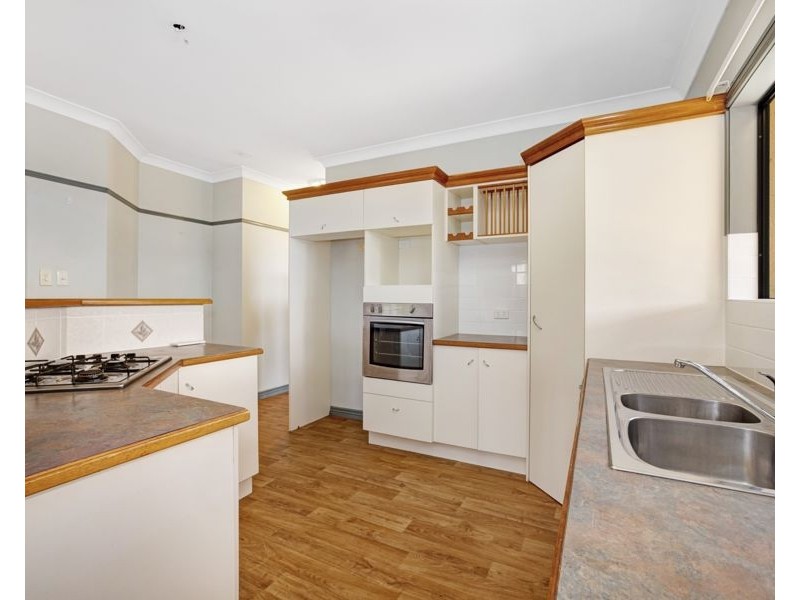 4 Boston Crescent, Douglas QLD 4814