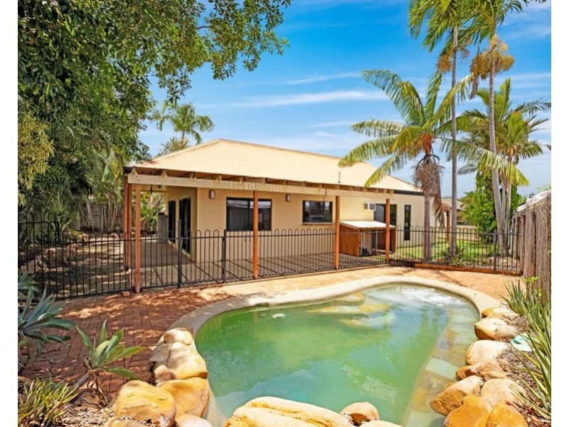 4 Boston Crescent, Douglas QLD 4814