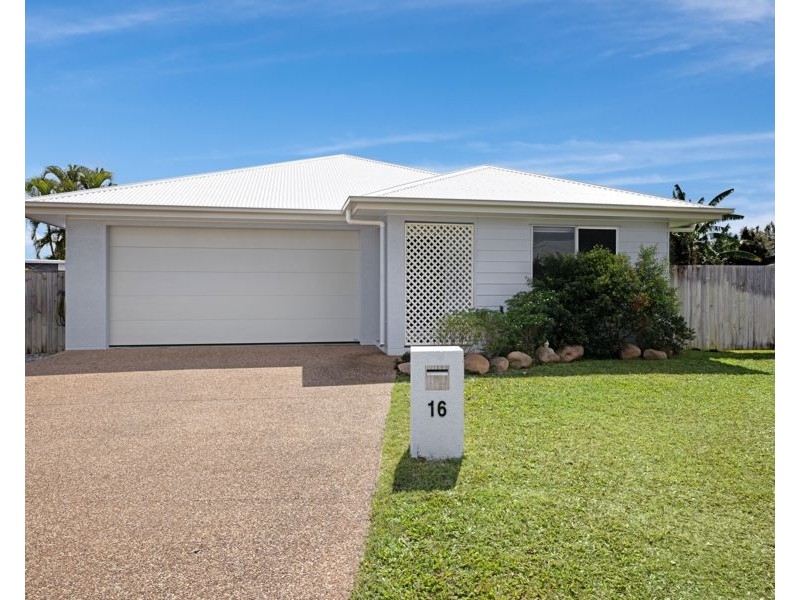 16 Pamela Court, Rasmussen QLD 4815
