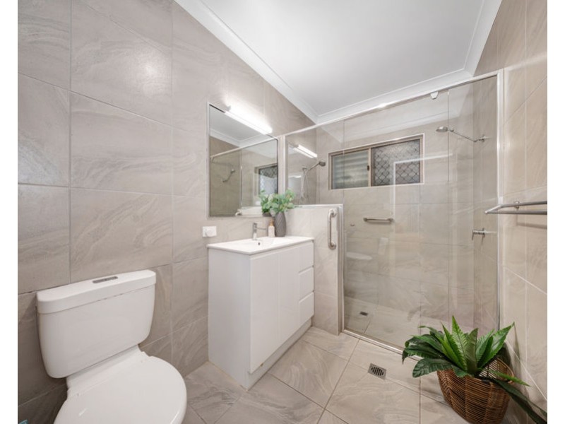 15 Lakeshore Circuit, Idalia QLD 4811