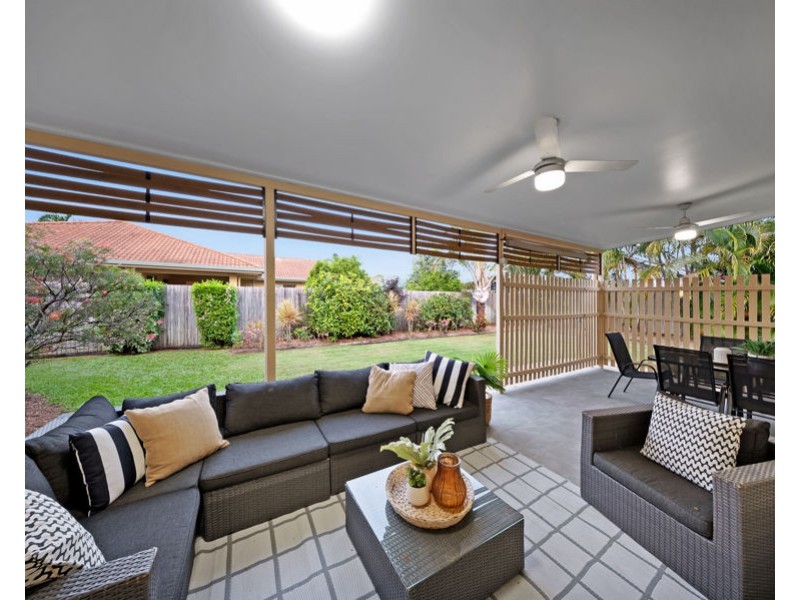 15 Lakeshore Circuit, Idalia QLD 4811