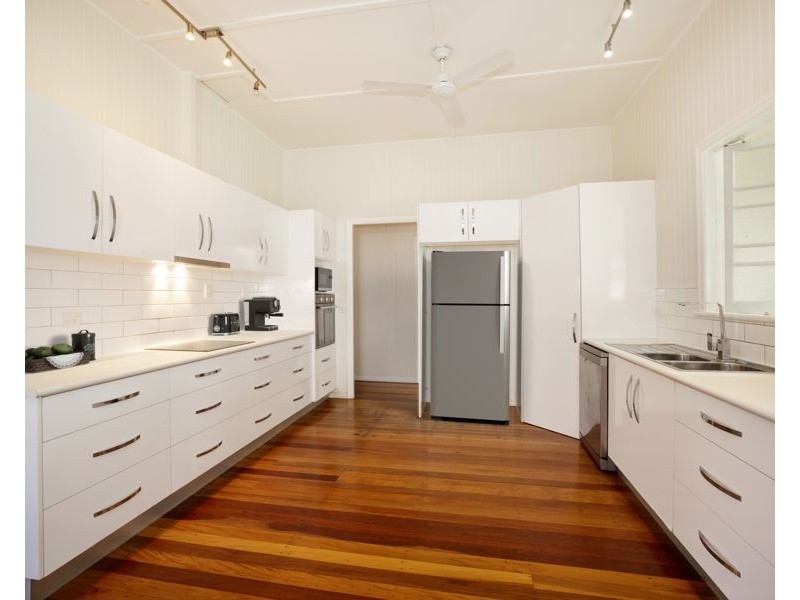 53 Howlett Street, Currajong QLD 4812