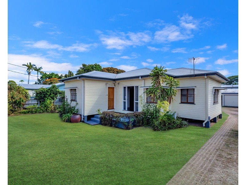 141 Ross River Road, Mundingburra QLD 4812