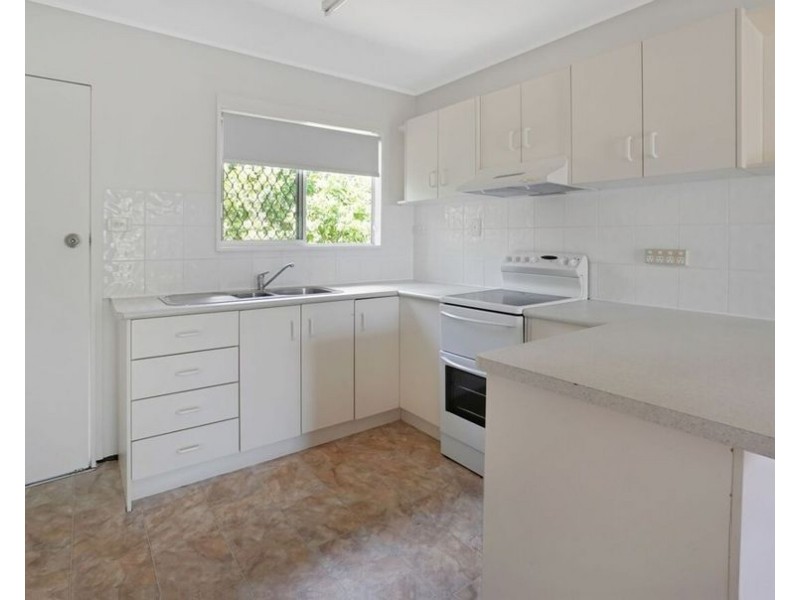 328 Charles Street, Kirwan QLD 4817