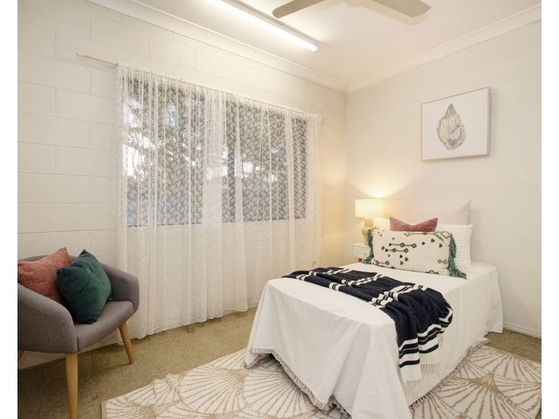 6 Bylong Court, Mount Louisa QLD 4814