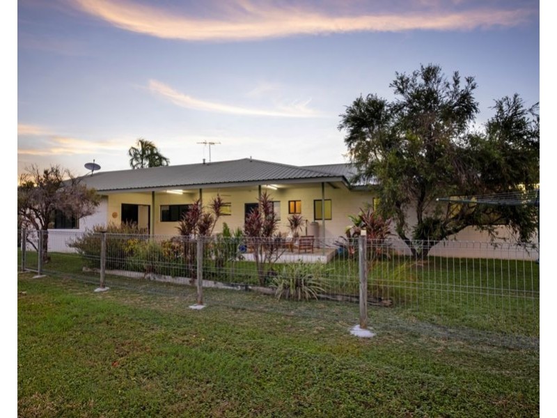 6 Bylong Court, Mount Louisa QLD 4814