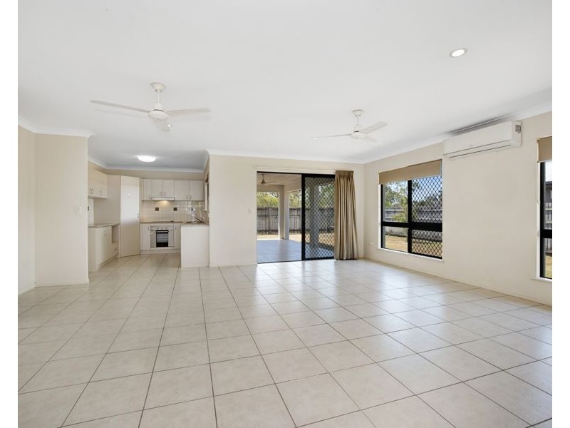 12 Dundabella Drive, Deeragun QLD 4818