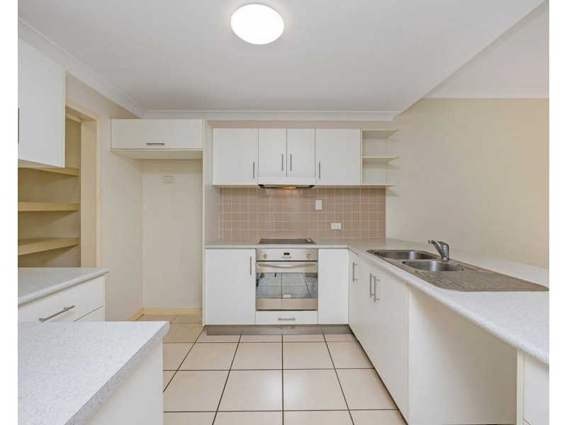 2/22 Ramsay Street, Garbutt QLD 4814