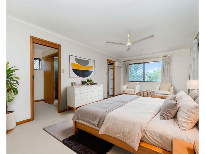 5 Simon Court, Cranbrook QLD 4814