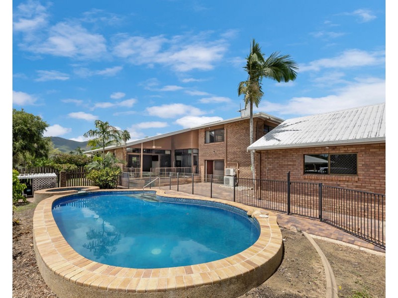 5 Simon Court, Cranbrook QLD 4814
