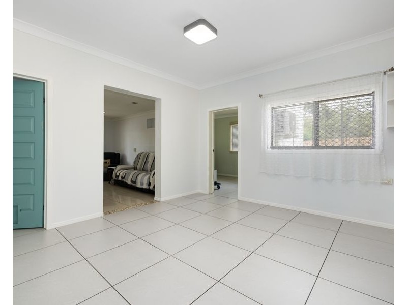 16 Kayleen Court, Burdell QLD 4818