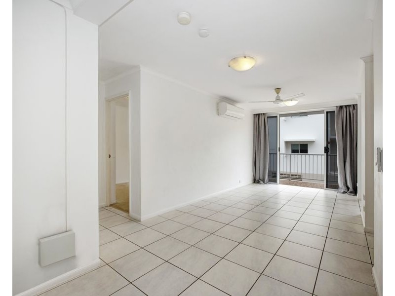 4/6 Hale Street, Townsville City QLD 4810