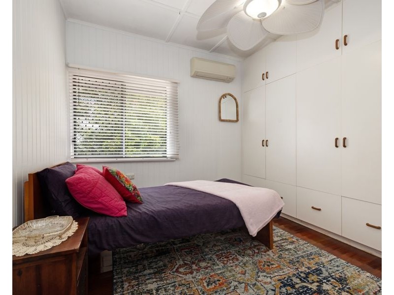 26 Mango Avenue, Mundingburra QLD 4812