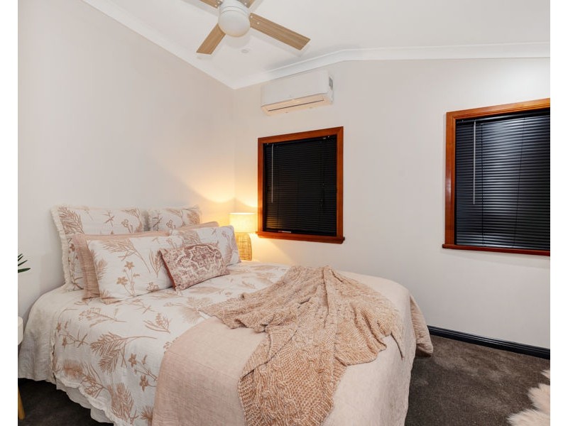 59 Perkins Street, South Townsville QLD 4810