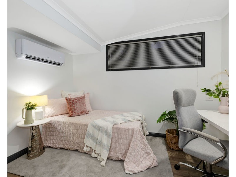 59 Perkins Street, South Townsville QLD 4810