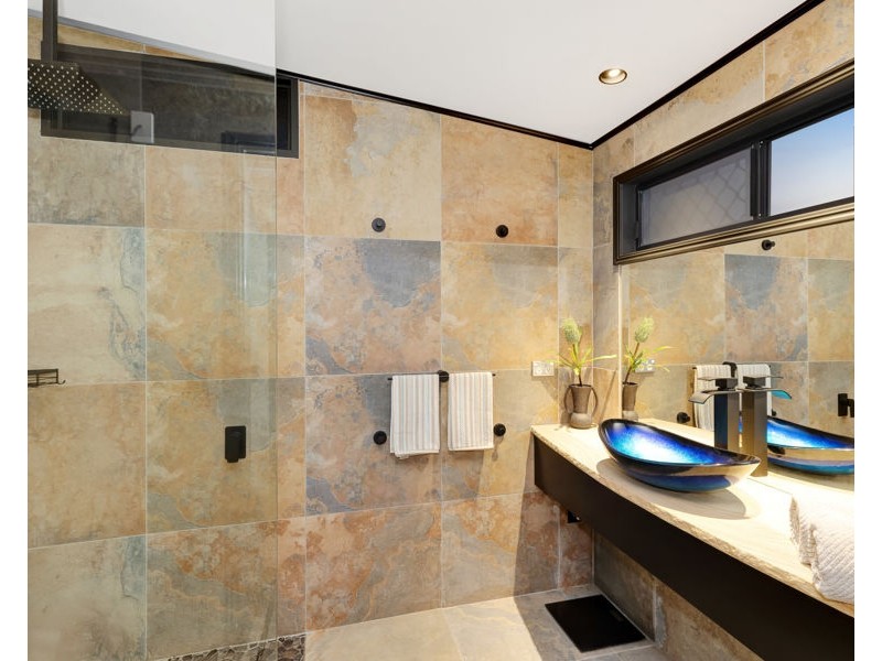 59 Perkins Street, South Townsville QLD 4810