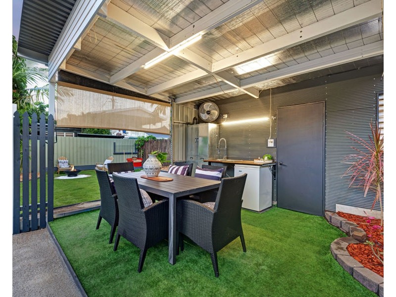 59 Perkins Street, South Townsville QLD 4810