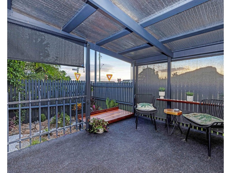 59 Perkins Street, South Townsville QLD 4810