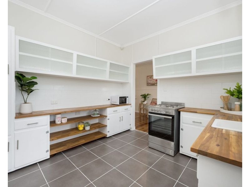 164 Francis Street, West End QLD 4810