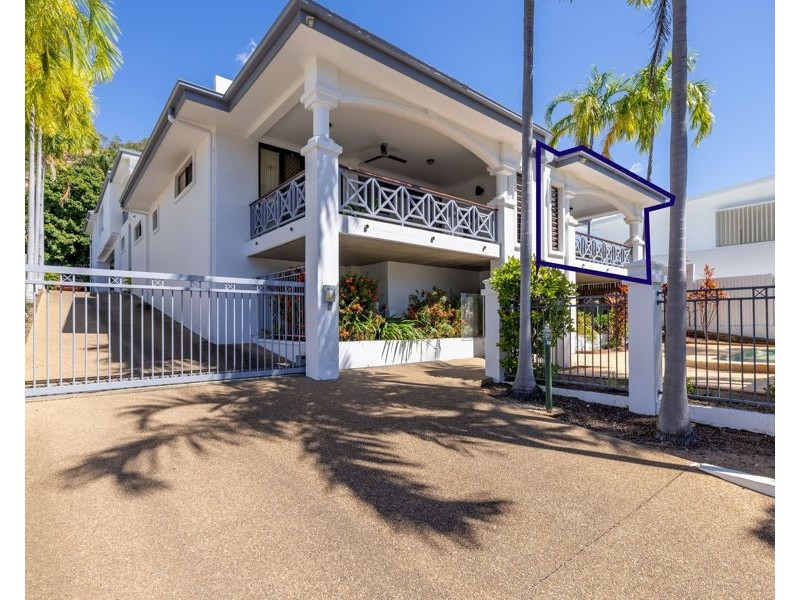 2/304 Stanley Street, North Ward QLD 4810